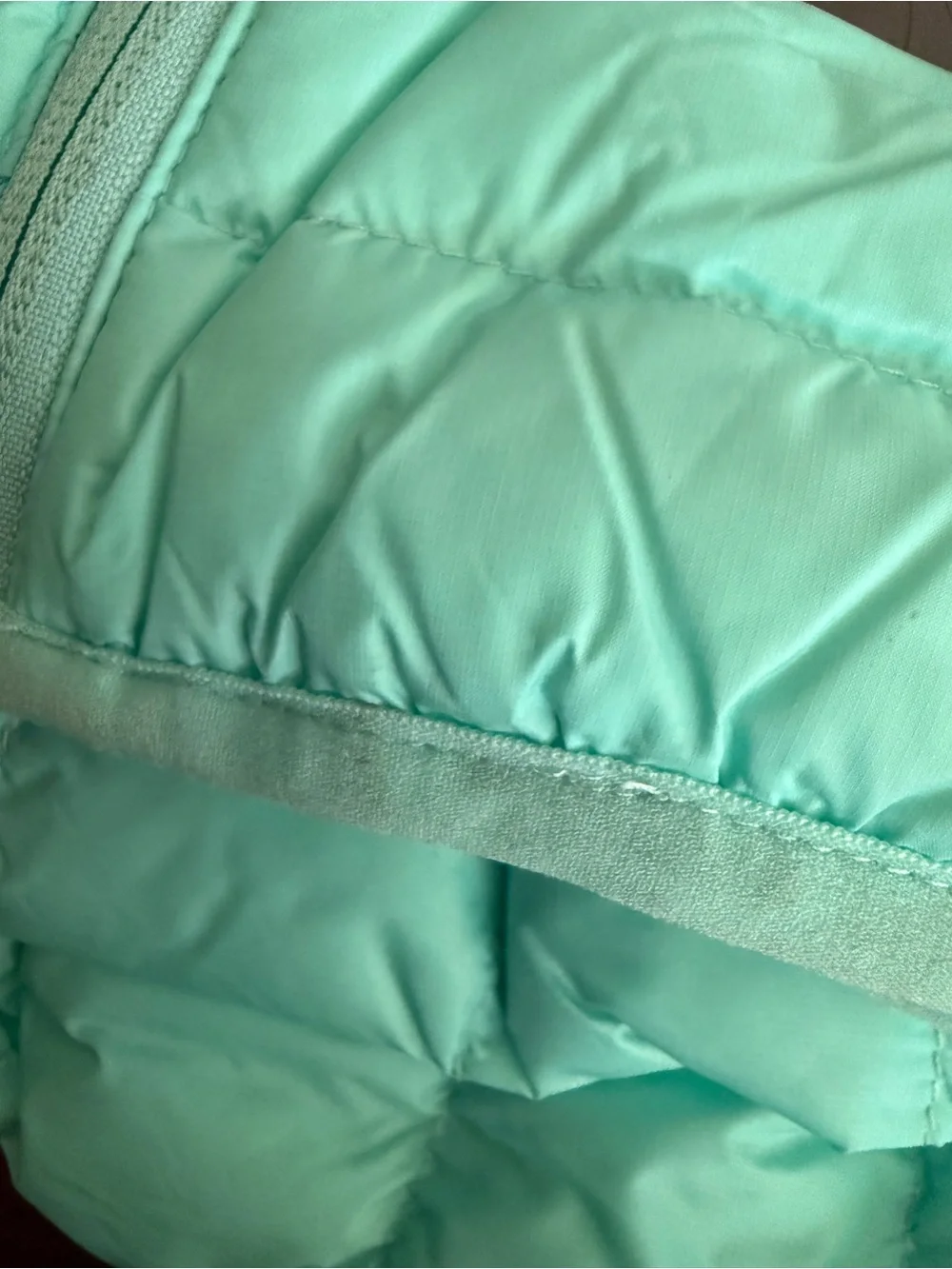 Eddie Bauer Reversible Kids' Jacket in Aqua and Navy Floral size 7/8
